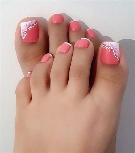 channel summer 2024 nails feet